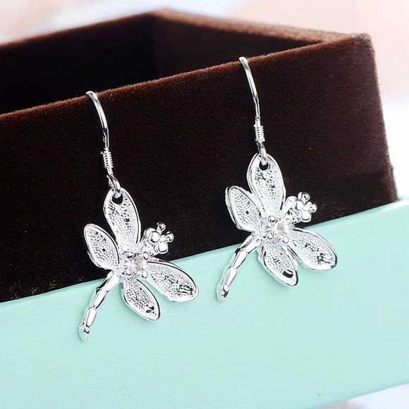 Gorgeous Crystal Dragonfly Hanging Earring's Solid Sterling Silver - Picture 6 of 9